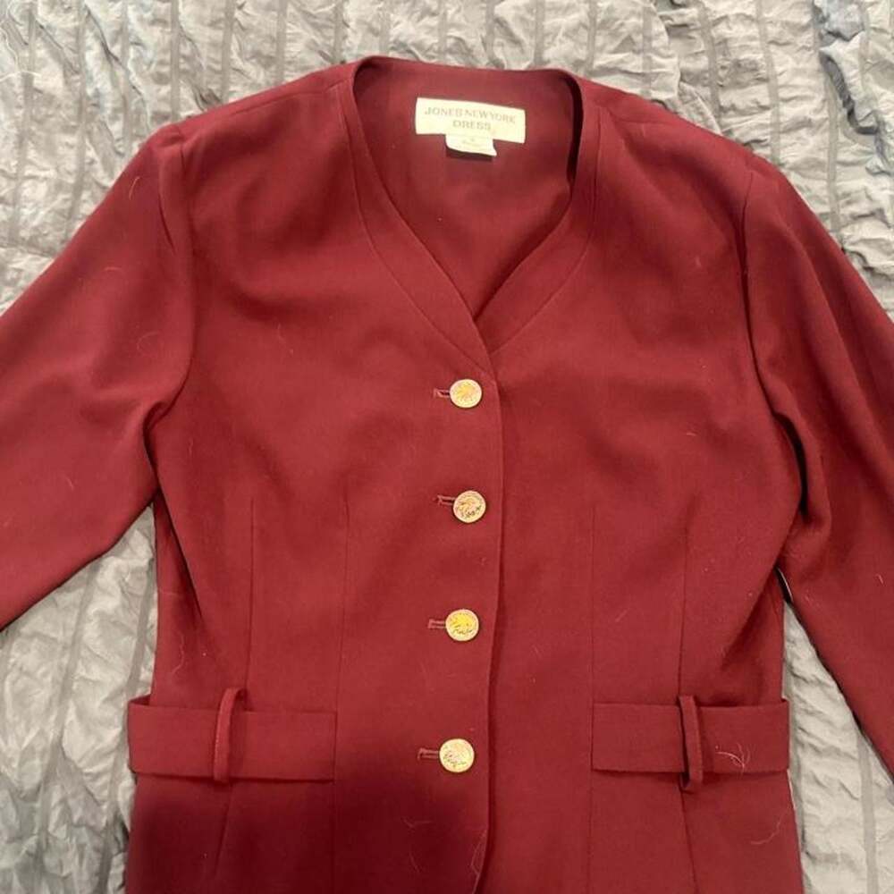 Jones new york dress vintage blazer with coin buttons